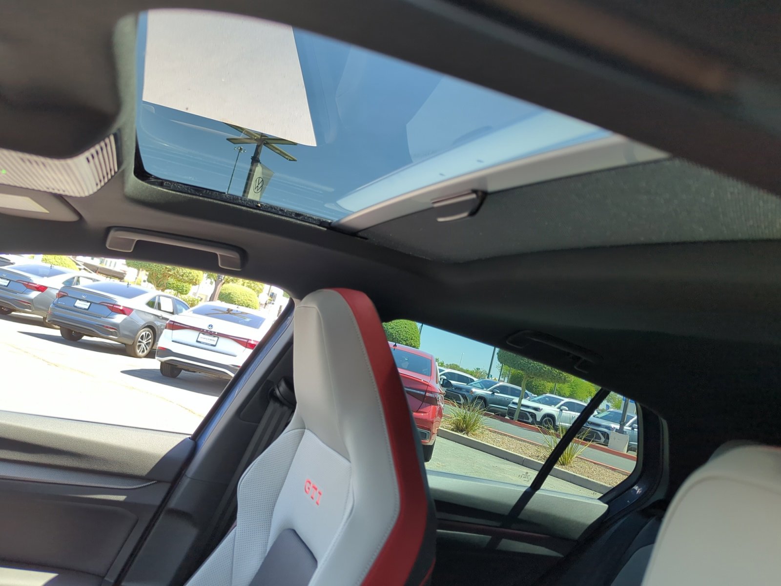 2025 Volkswagen Golf GTI Autobahn - Photo 32