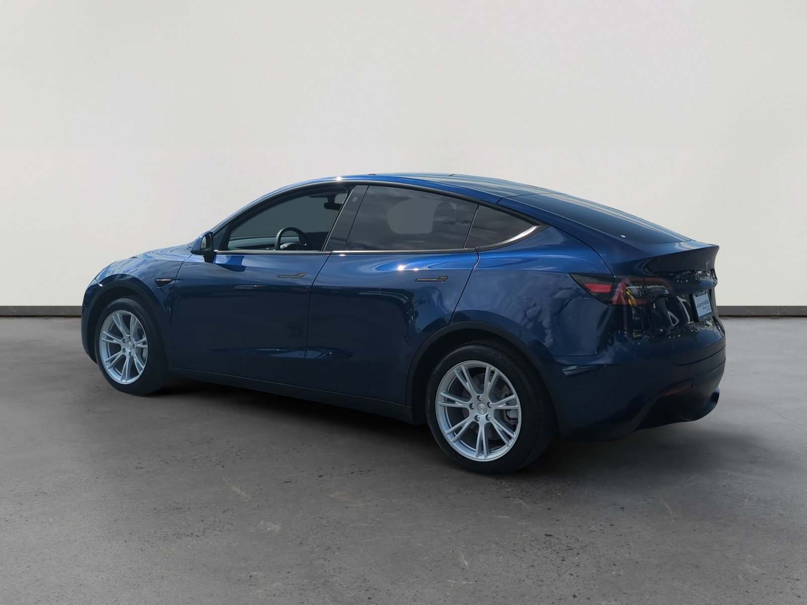 2021 Tesla Model Y Long Range photo 3