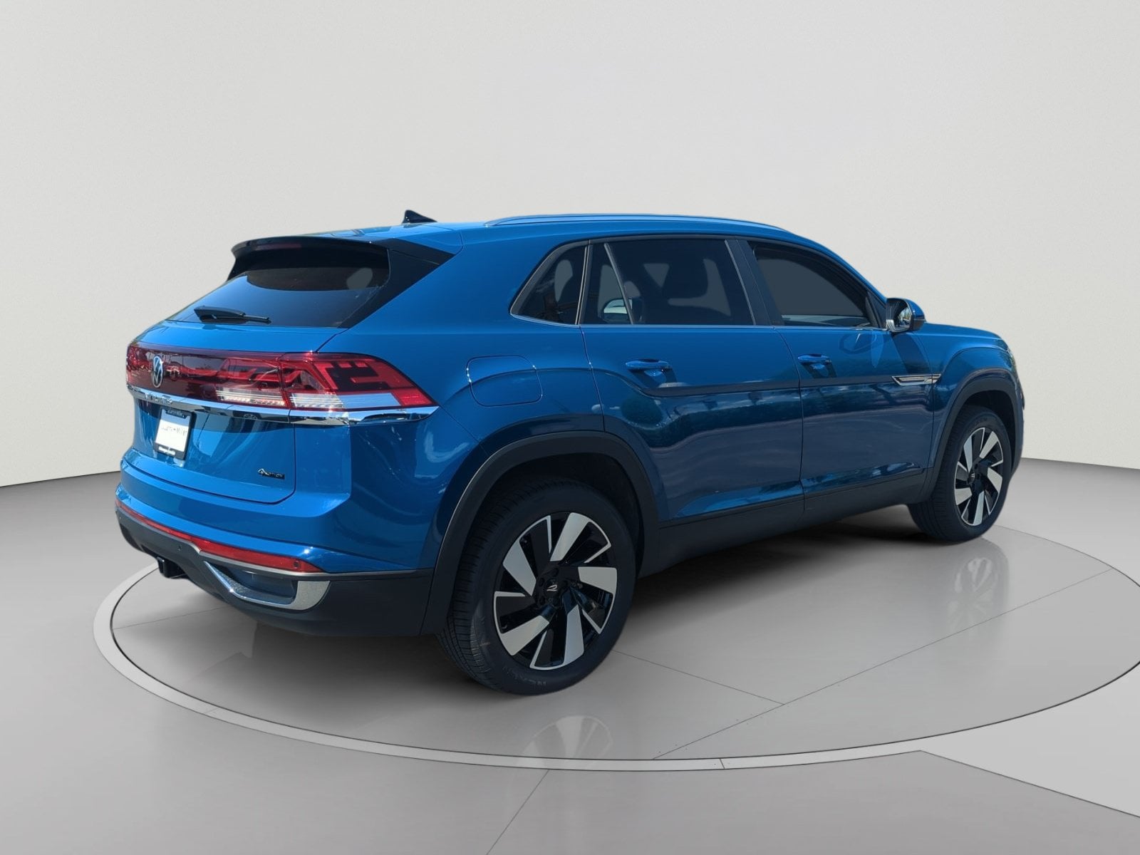 2026 Volkswagen Atlas Cross Sport SE w/Tech - Photo 5