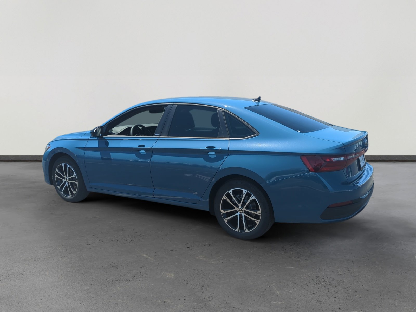 2025 Volkswagen Jetta 1.5T Sport photo 3