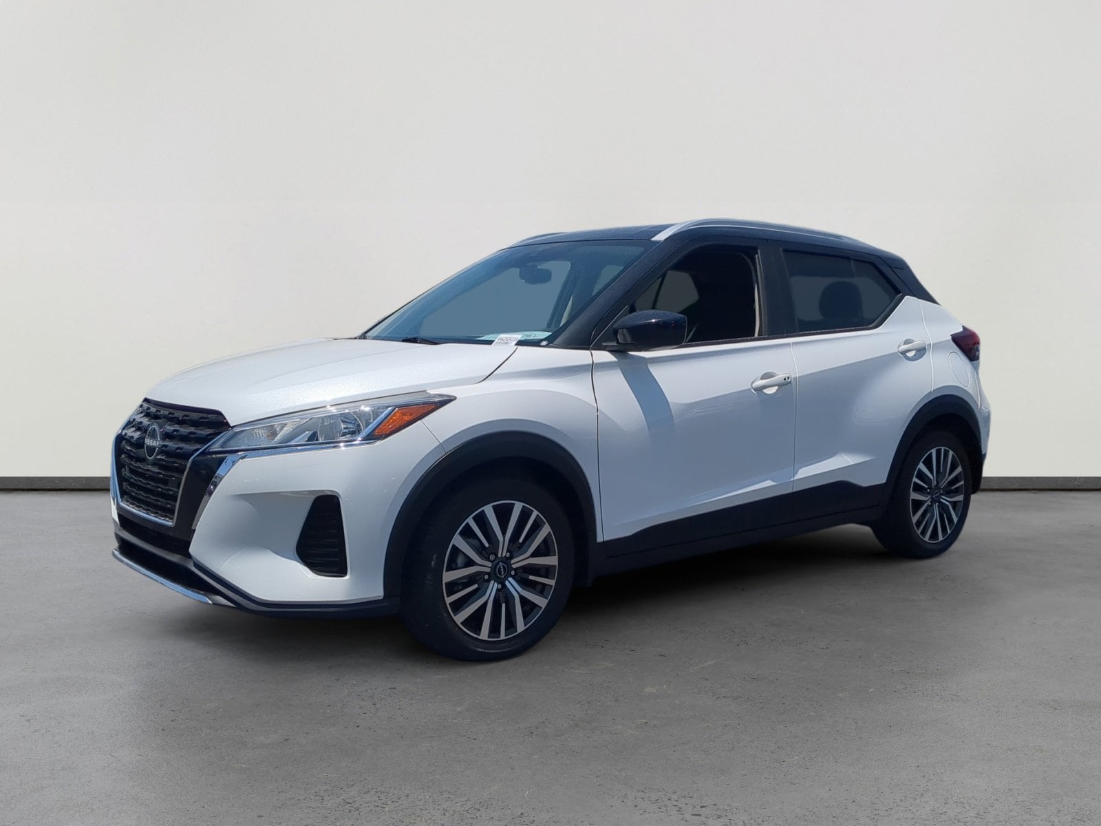2023 Nissan Kicks