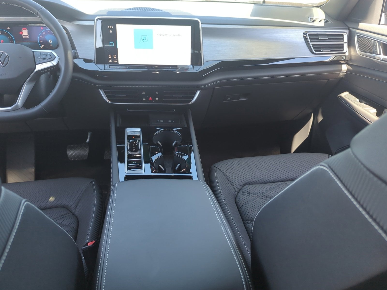 2026 Volkswagen Atlas Cross Sport SE w/Tech - Photo 19
