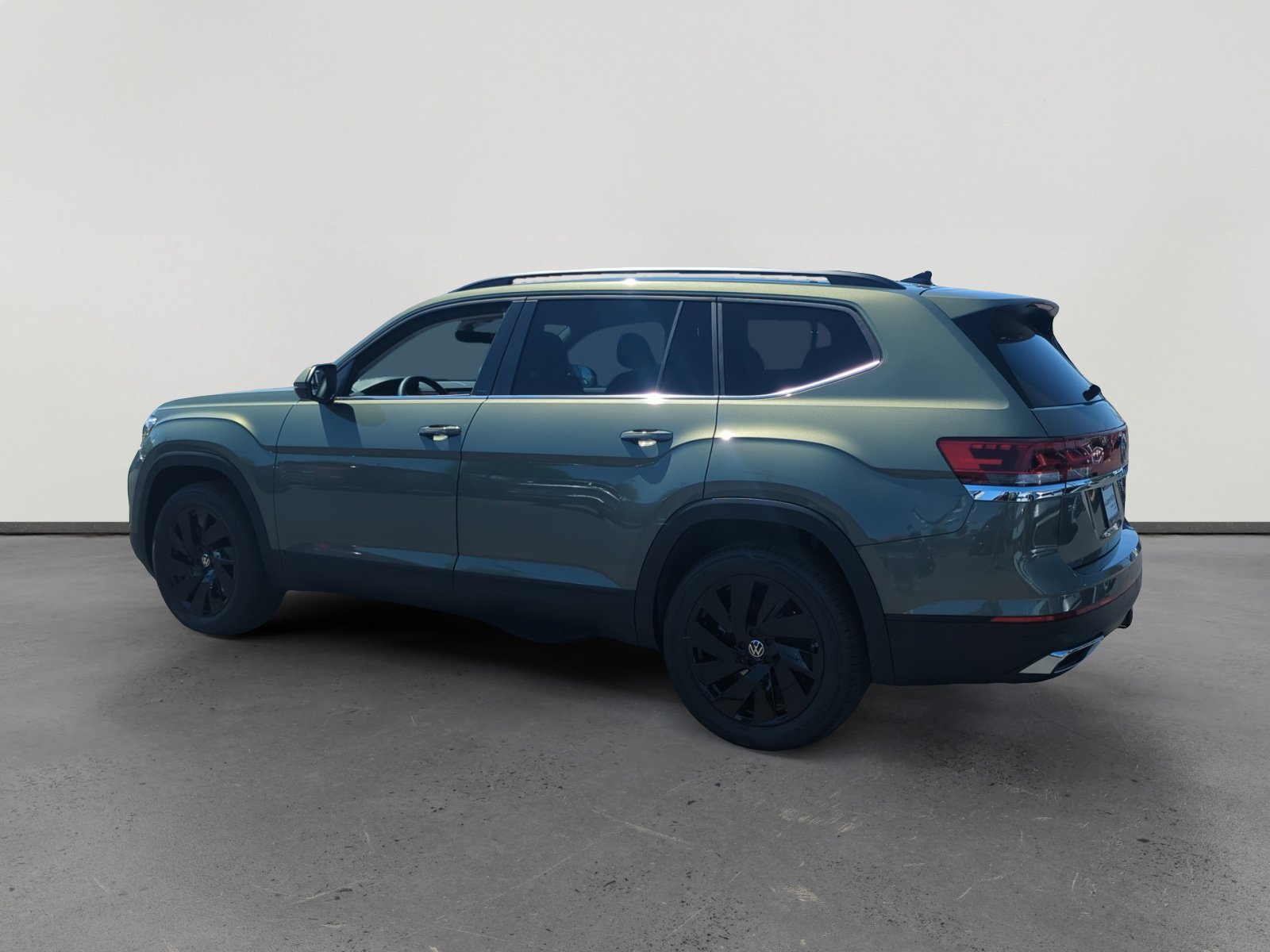 2026 Volkswagen Atlas SE Technology photo 3