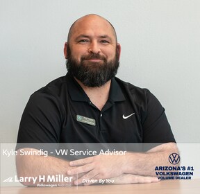 Staff member Kyle Swindig from ID_4053d3b09bb6