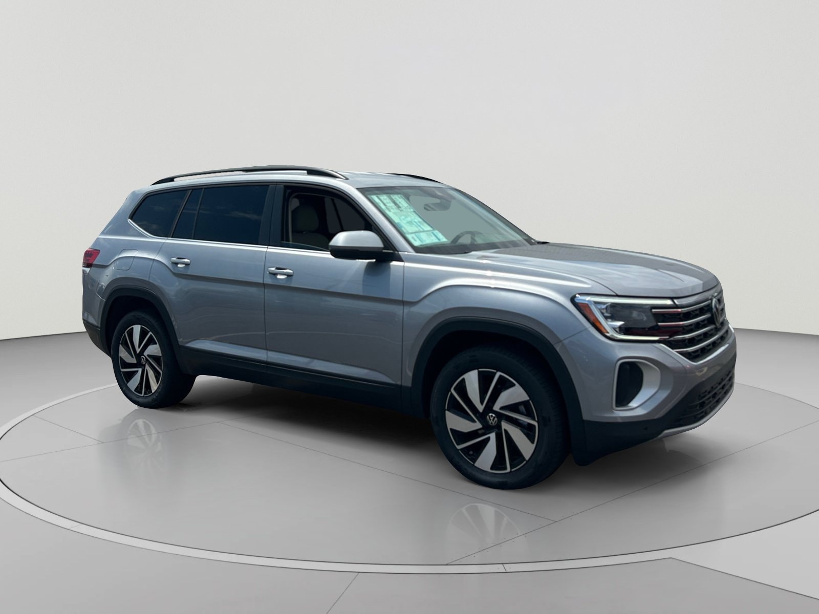 2026 Volkswagen Atlas SE w/Tech - Photo 7