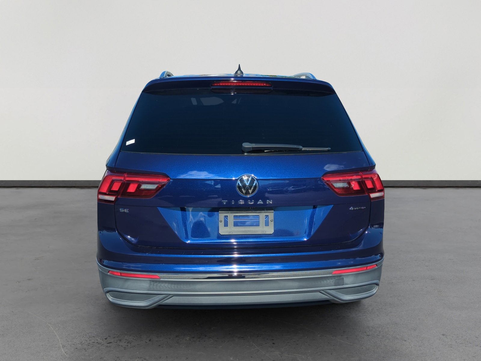 2022 Volkswagen Tiguan SE photo 4