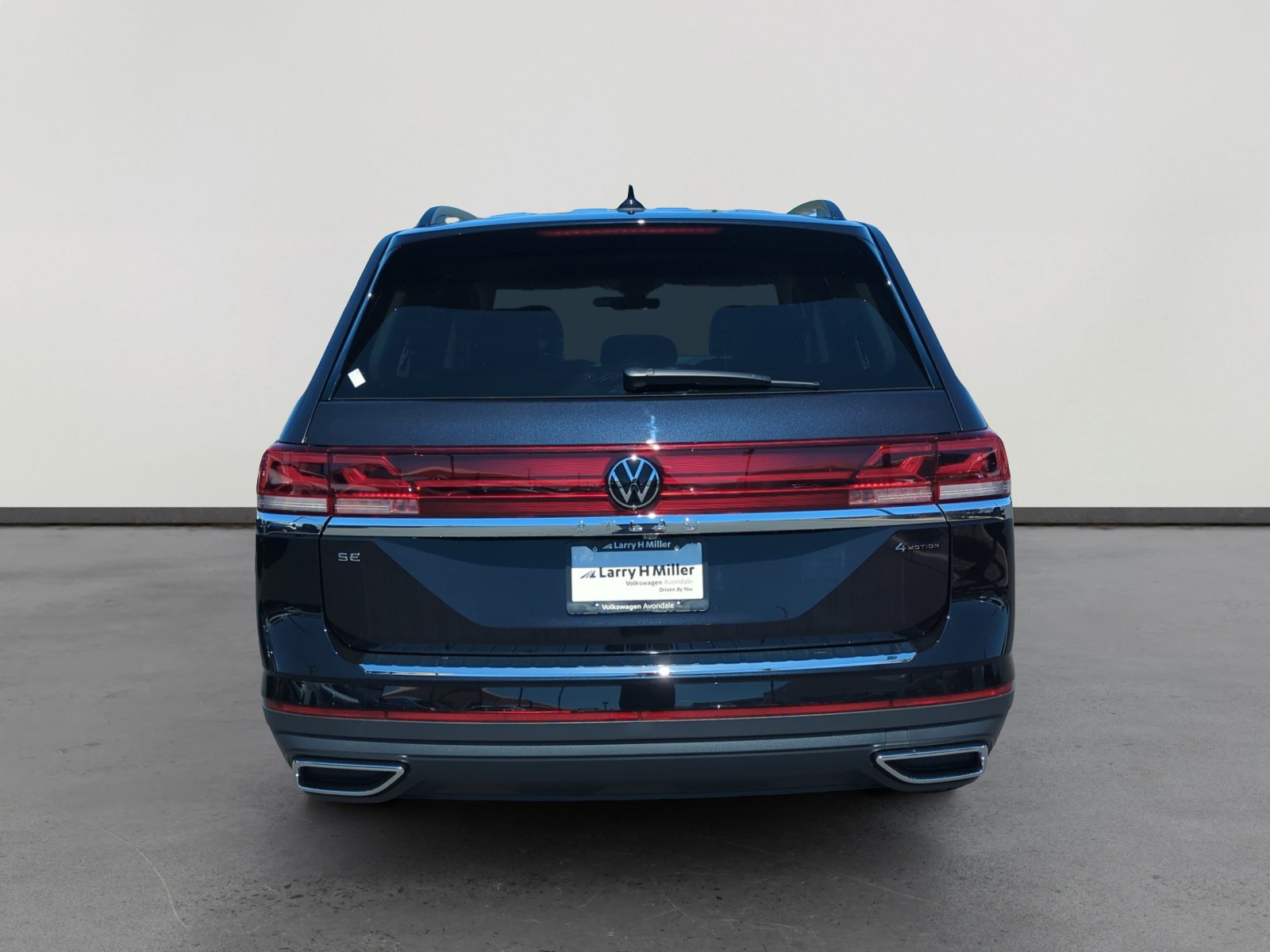 2026 Volkswagen Atlas SE photo 4