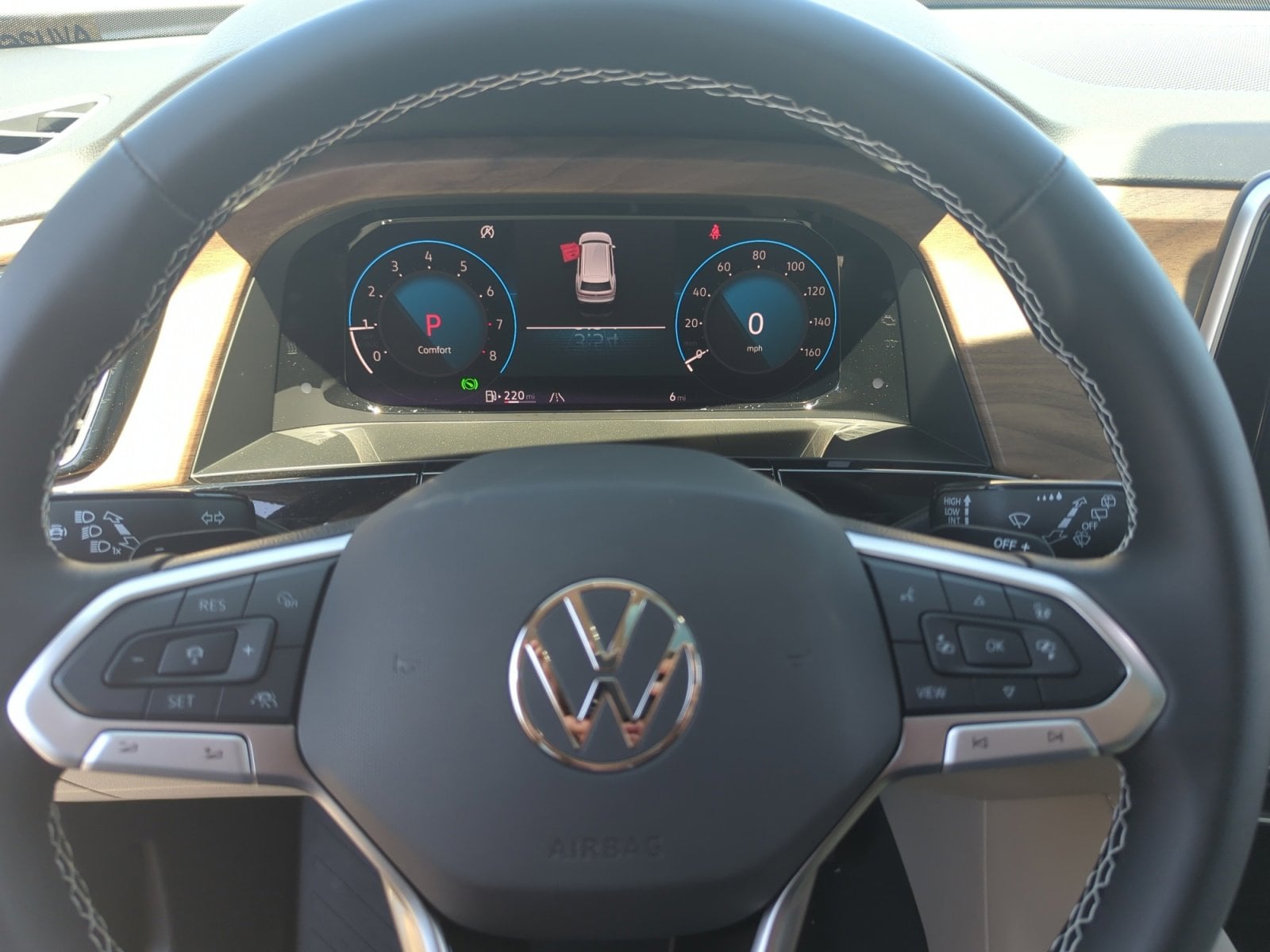 2026 Volkswagen Atlas SE w/Tech - Photo 9