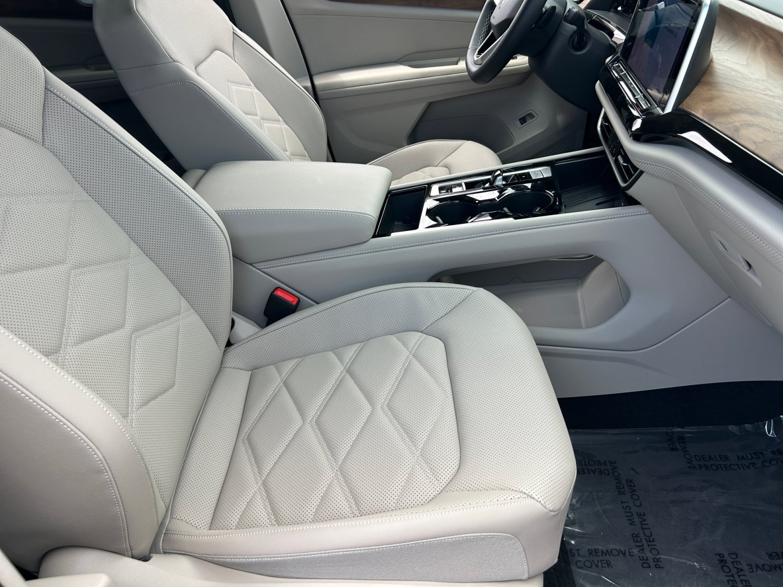 2026 Volkswagen Atlas SE w/Tech - Photo 18