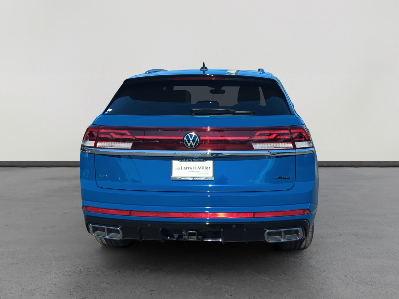 2026 Volkswagen Atlas Cross Sport SEL Premium R-Line photo 4