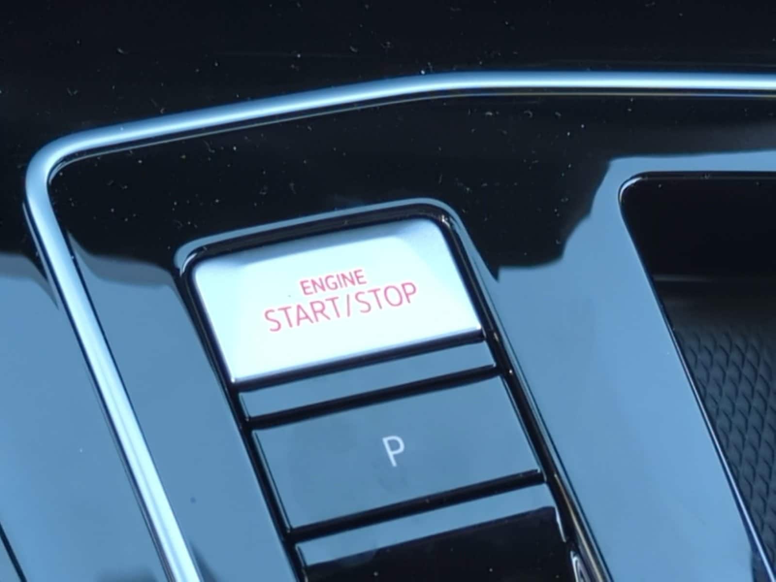 2025 Volkswagen Golf GTI SE - Photo 29