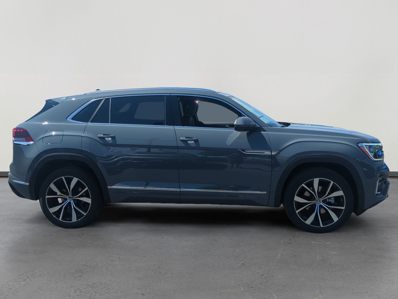 2026 Volkswagen Atlas Cross Sport SEL Premium R-LINE - Photo 6