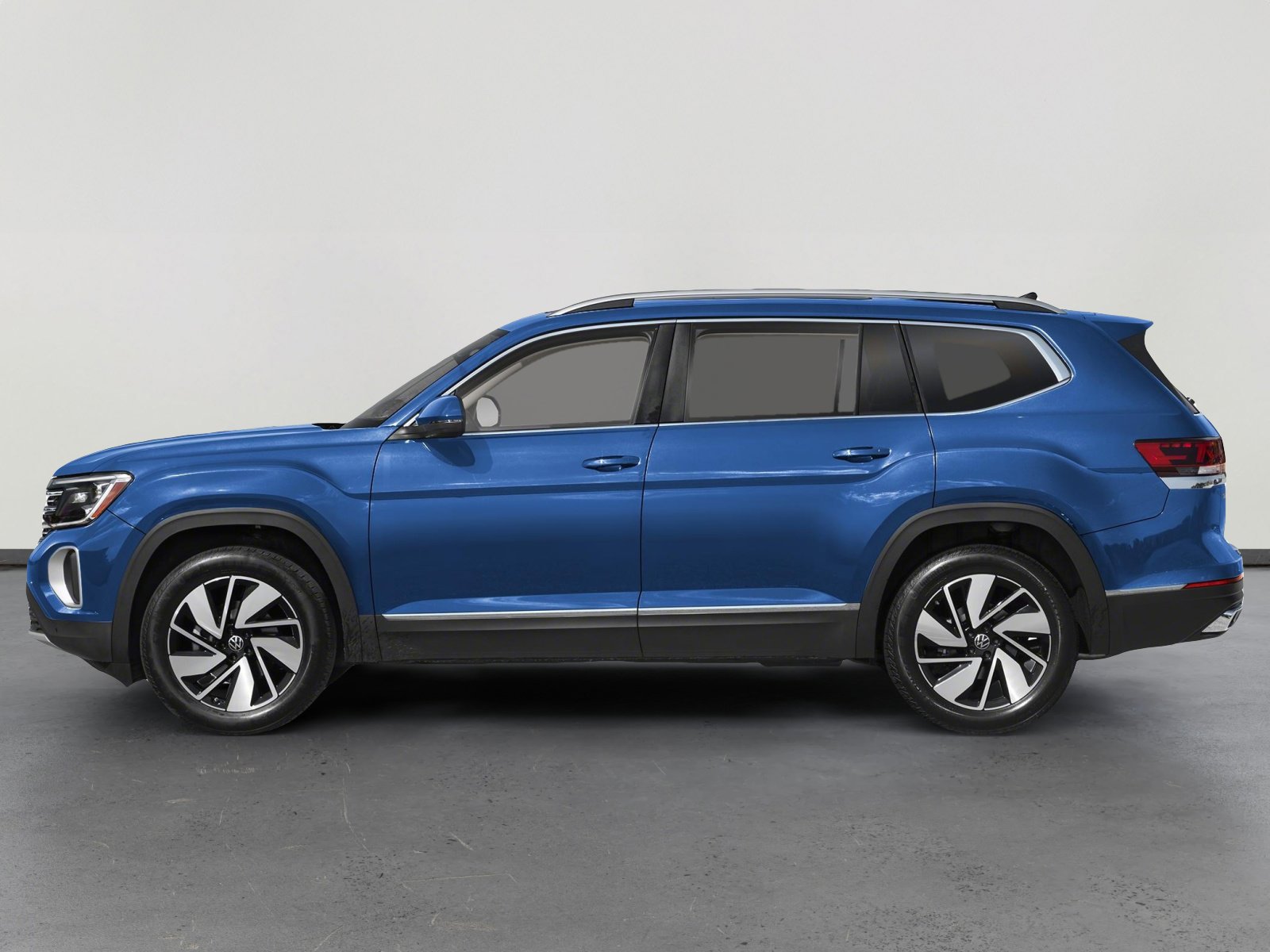 2026 Volkswagen Atlas SEL photo 2