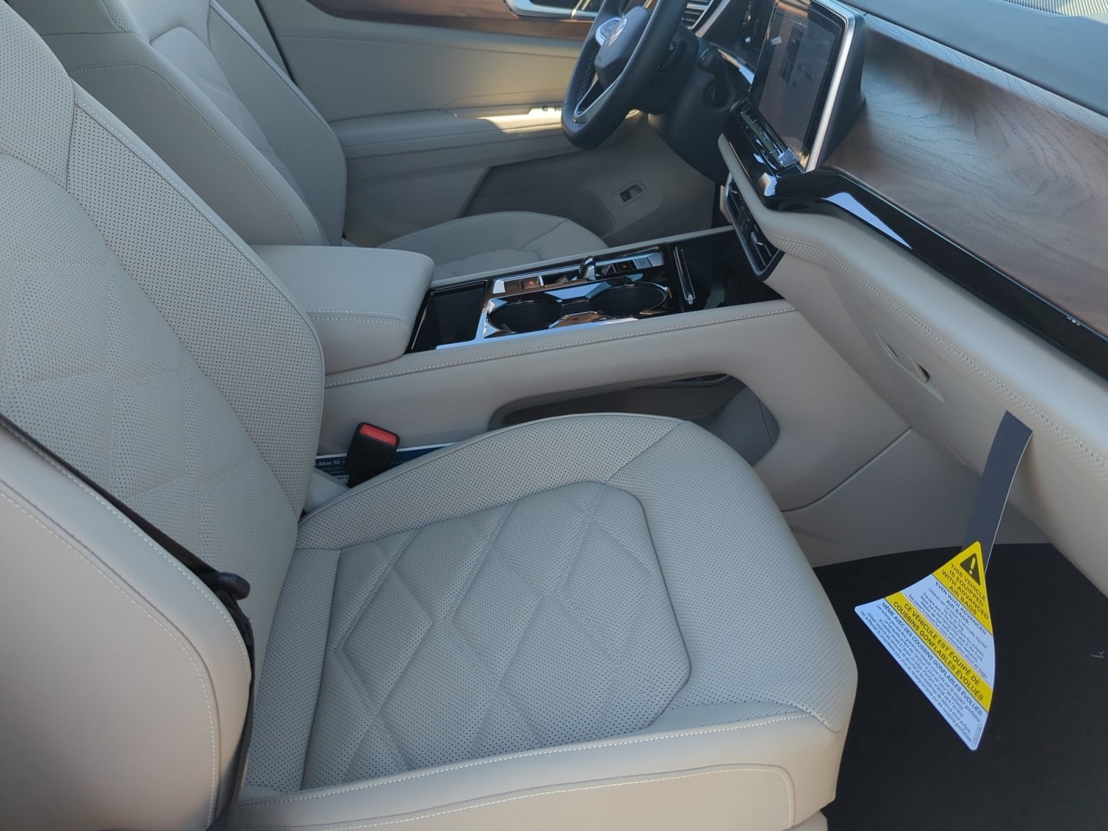 2026 Volkswagen Atlas SE w/Tech - Photo 18