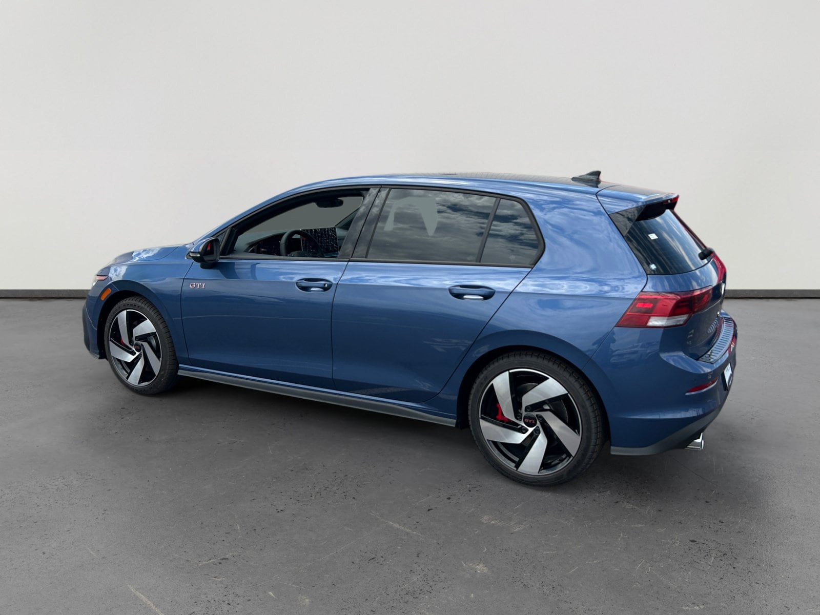 New Volkswagen Golf For Sale | Larry H. Miller Volkswagen Avondale
