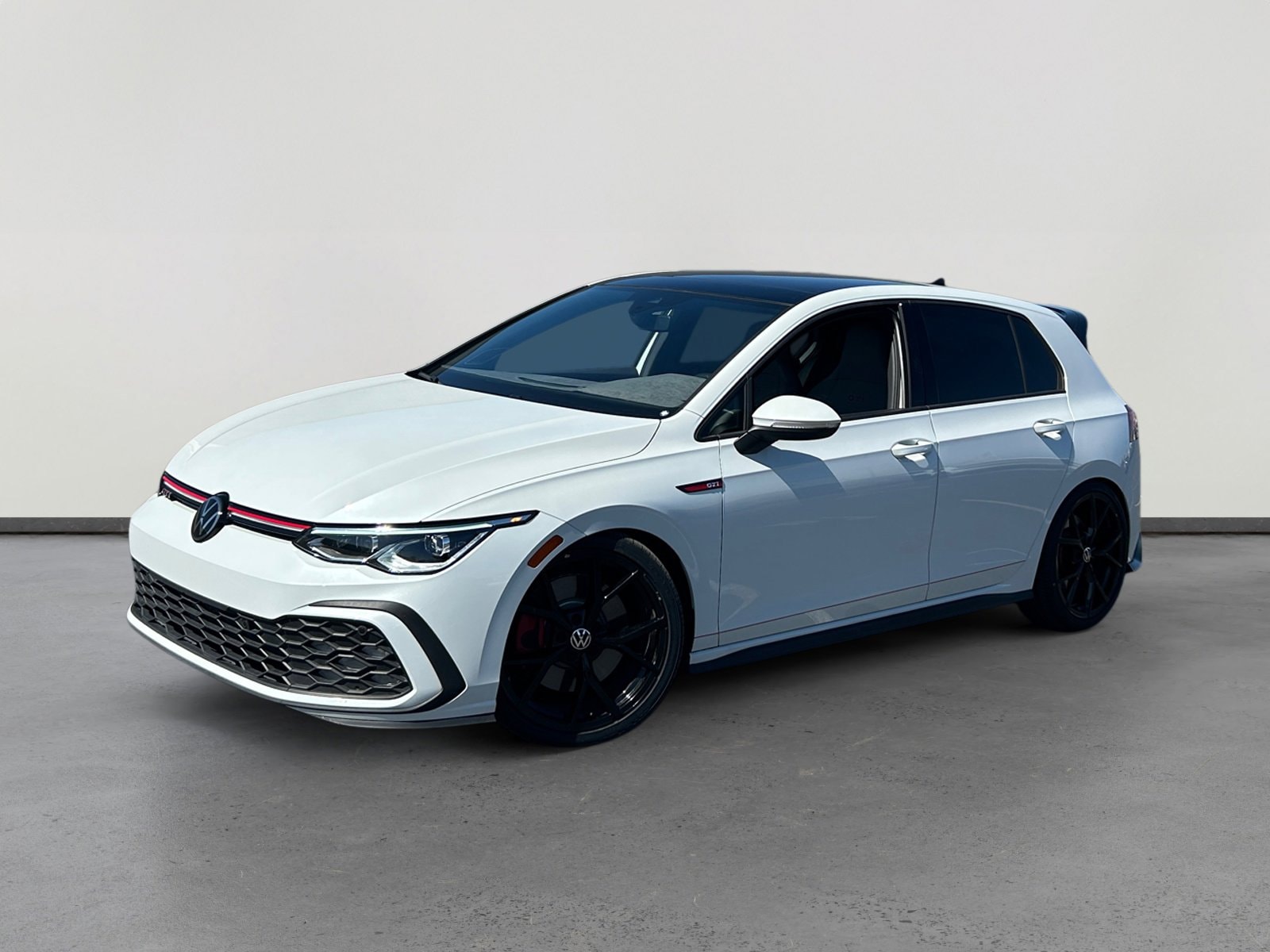 2024 Volkswagen Golf GTI 2.0T SE 4-door DSG's photo