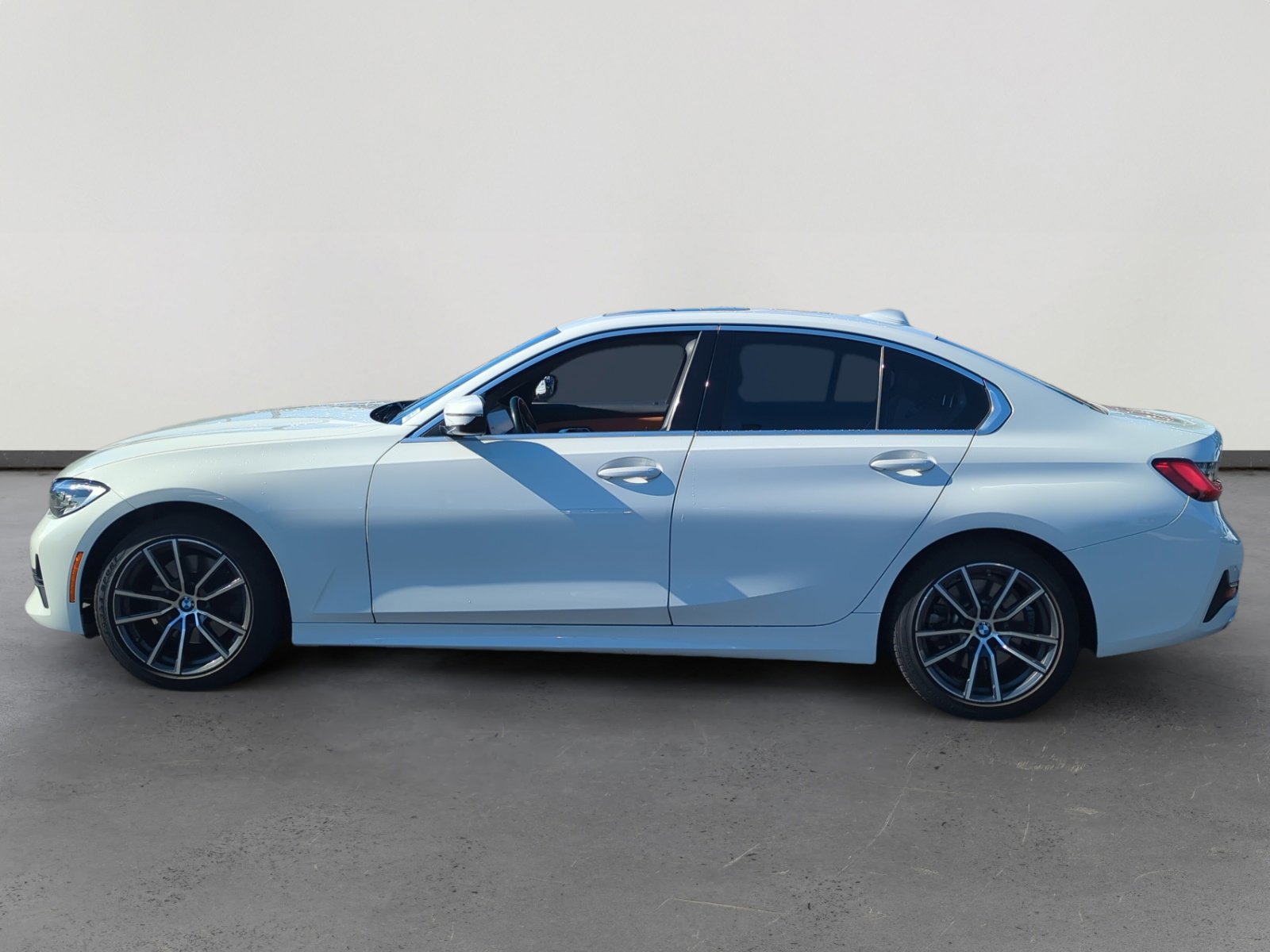 2020 Bmw 330i Sedan photo 2