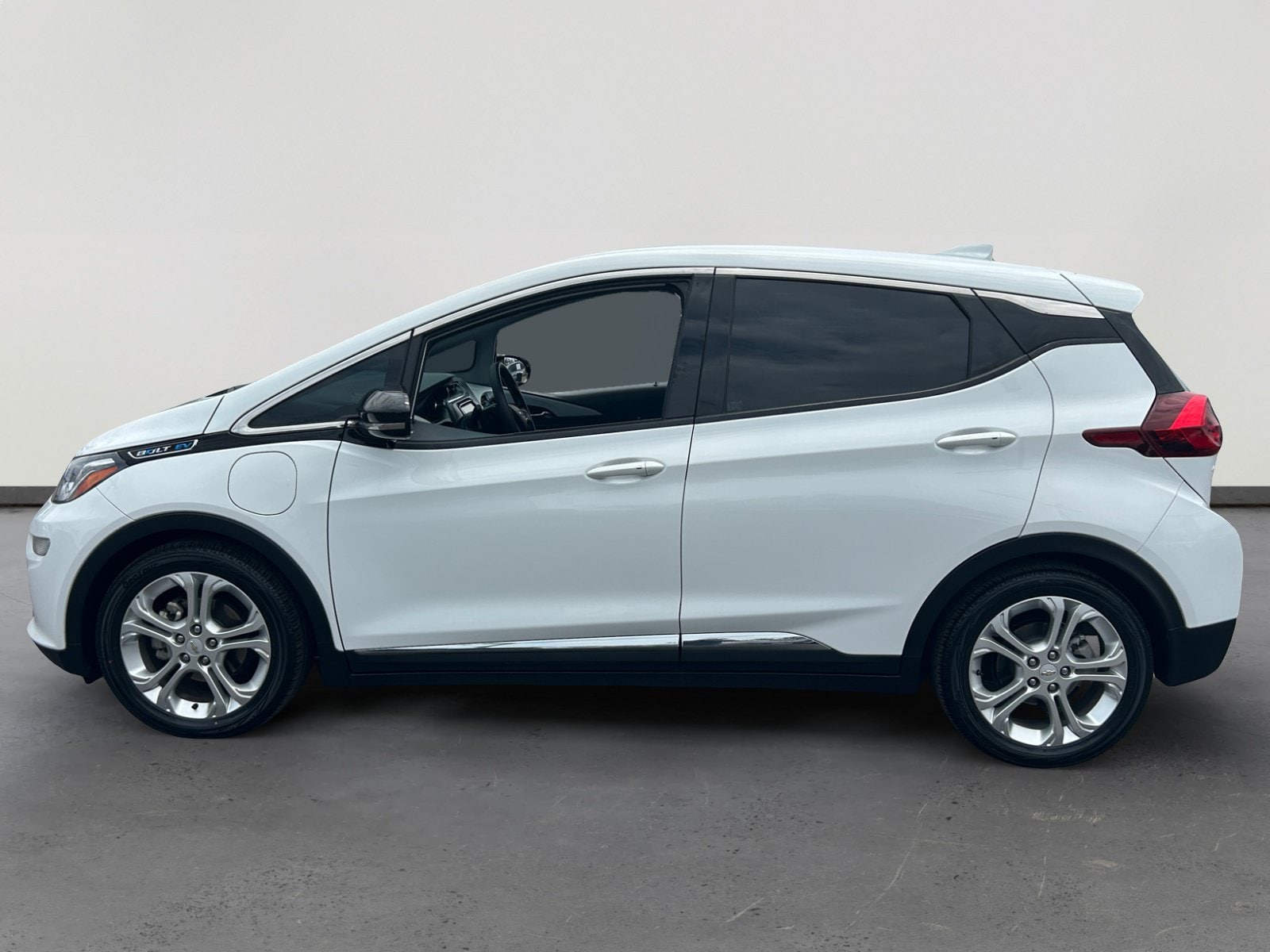 Used 2019 Chevrolet Bolt EV LT with VIN 1G1FY6S01K4143353 for sale in Avondale, AZ
