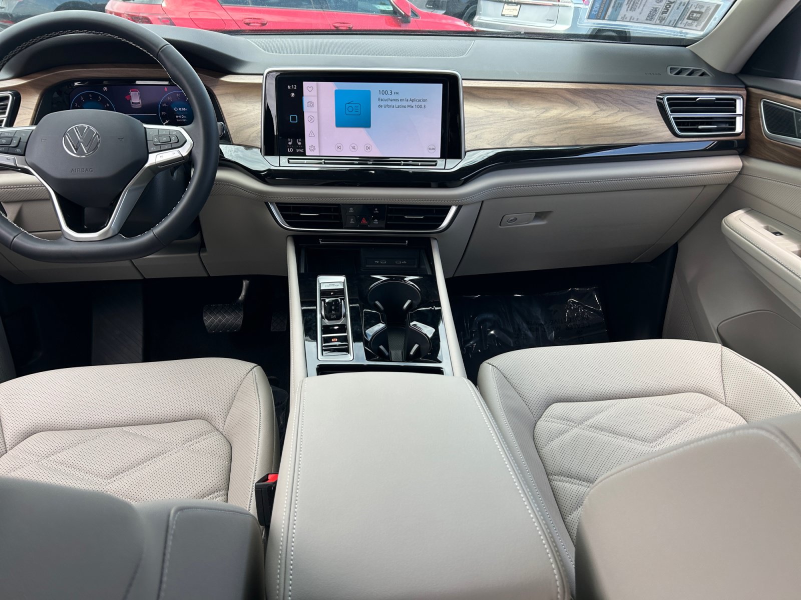 2026 Volkswagen Atlas SE w/Tech - Photo 19