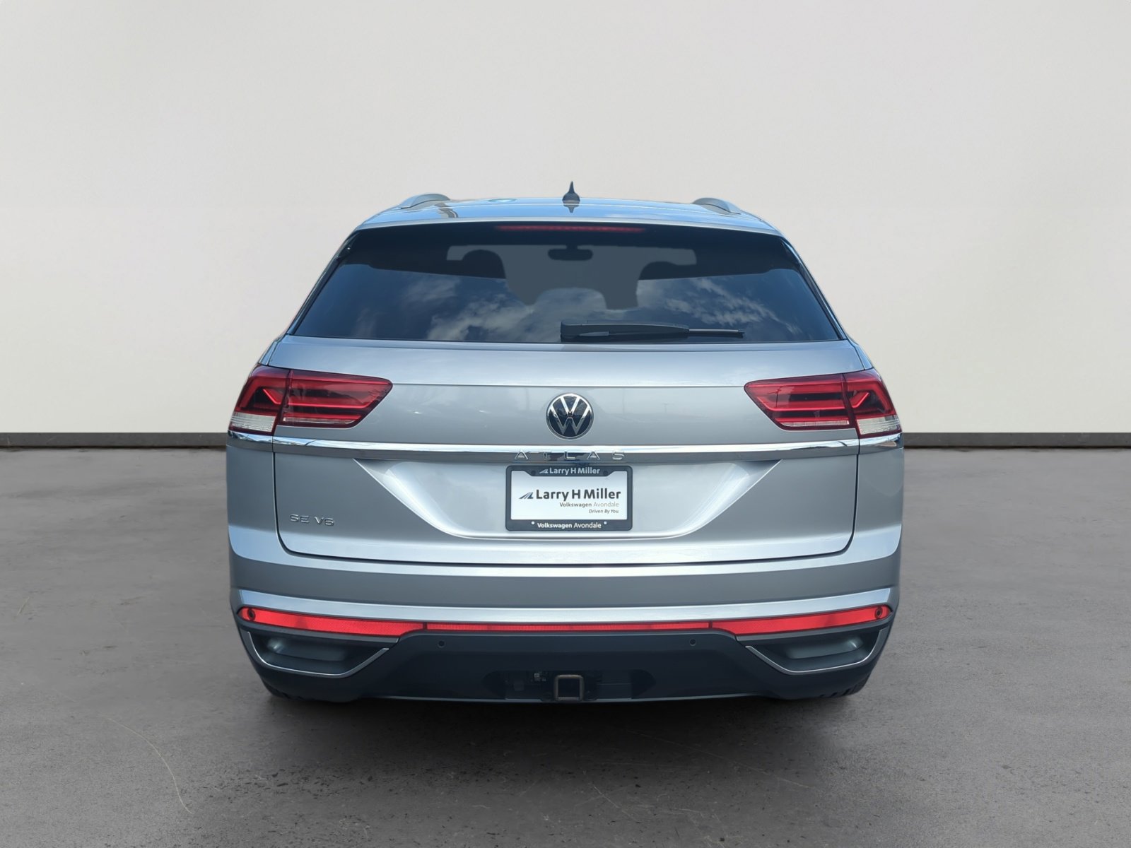 2022 Volkswagen Atlas Cross Sport V6 SE Technology photo 4