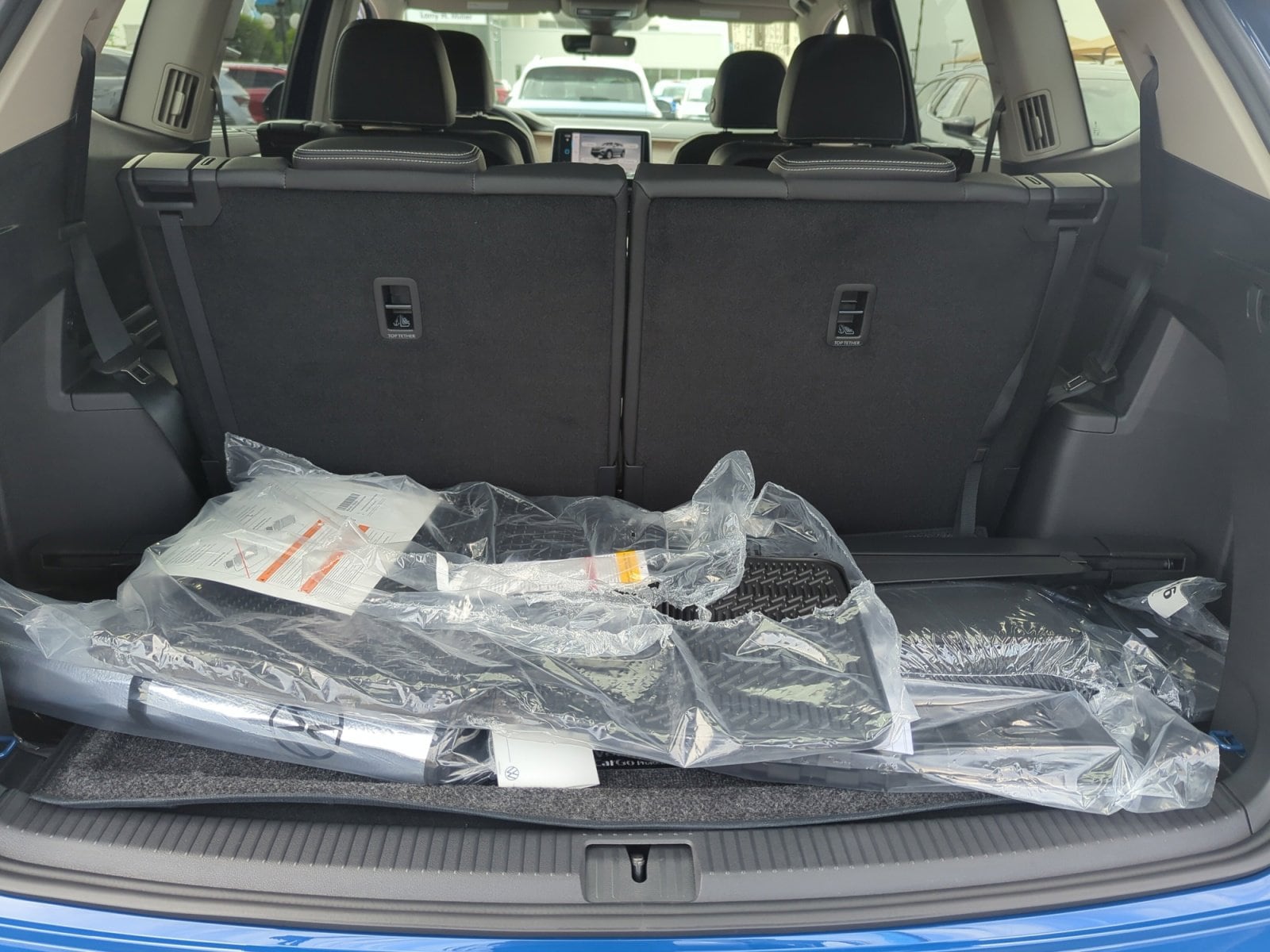 2026 Volkswagen Atlas SE w/Tech - Photo 32