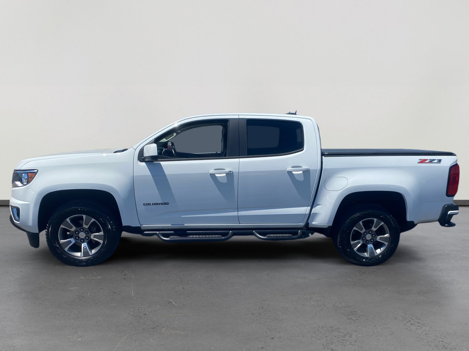 2020 Chevrolet Colorado Z71 photo 2