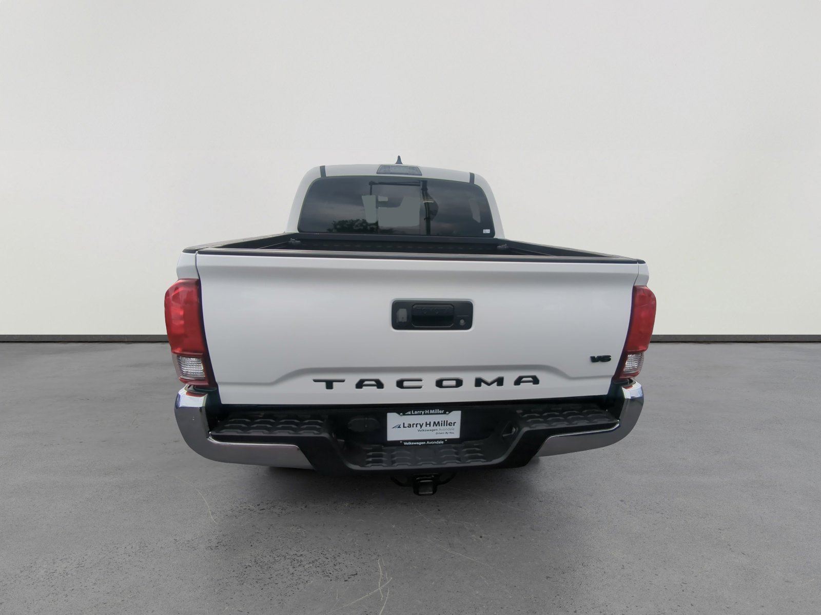 2023 Toyota Tacoma SR5 photo 4