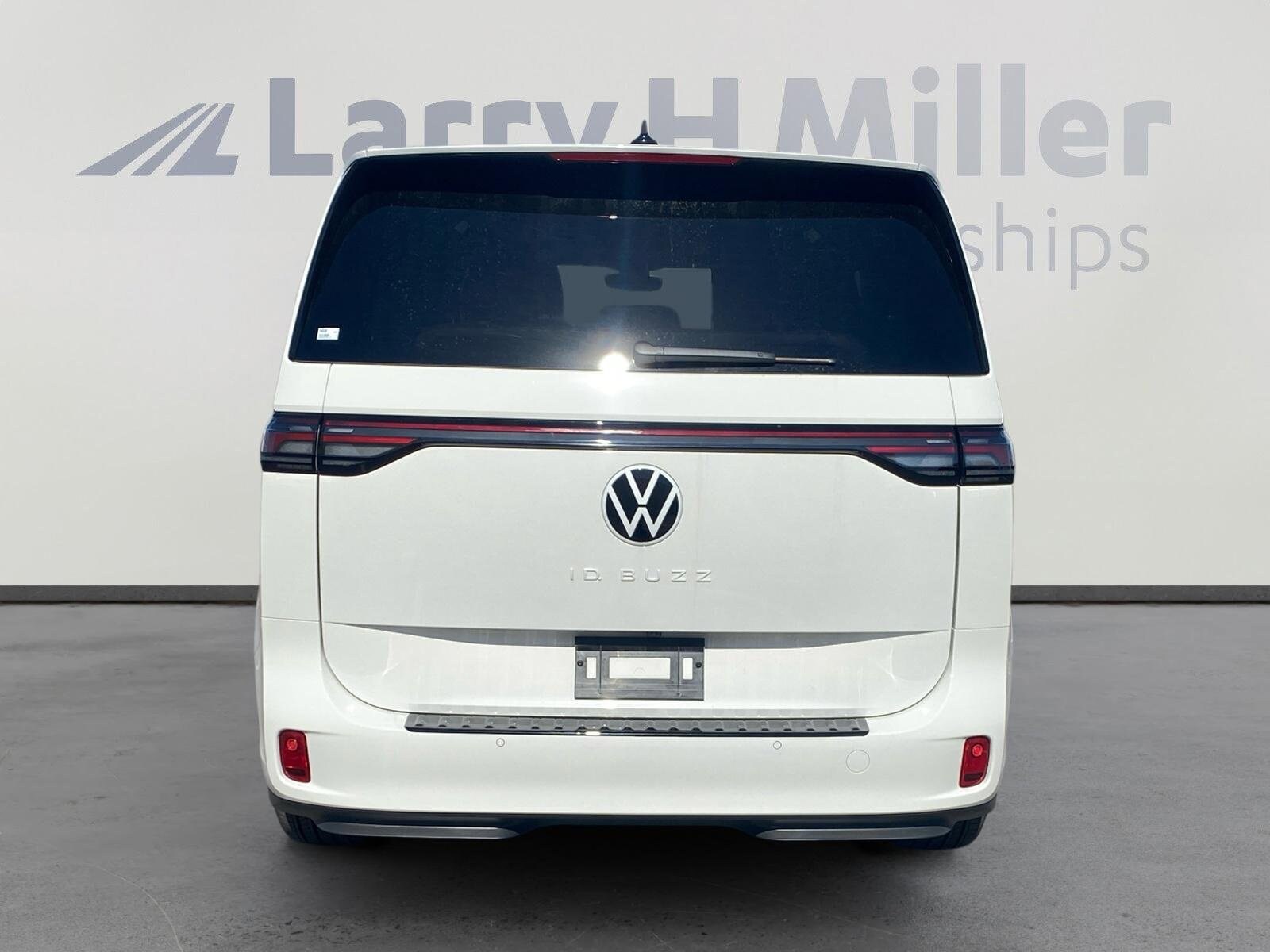 2025 Volkswagen ID. Buzz Pro S photo 4