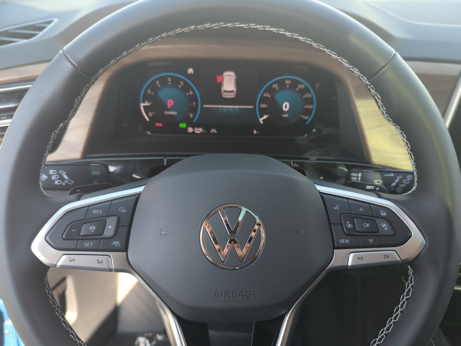 2026 Volkswagen Atlas SE w/Tech - Photo 9