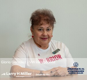 Staff member Gloria Gonzales from ID_3c0bd49cd8e3