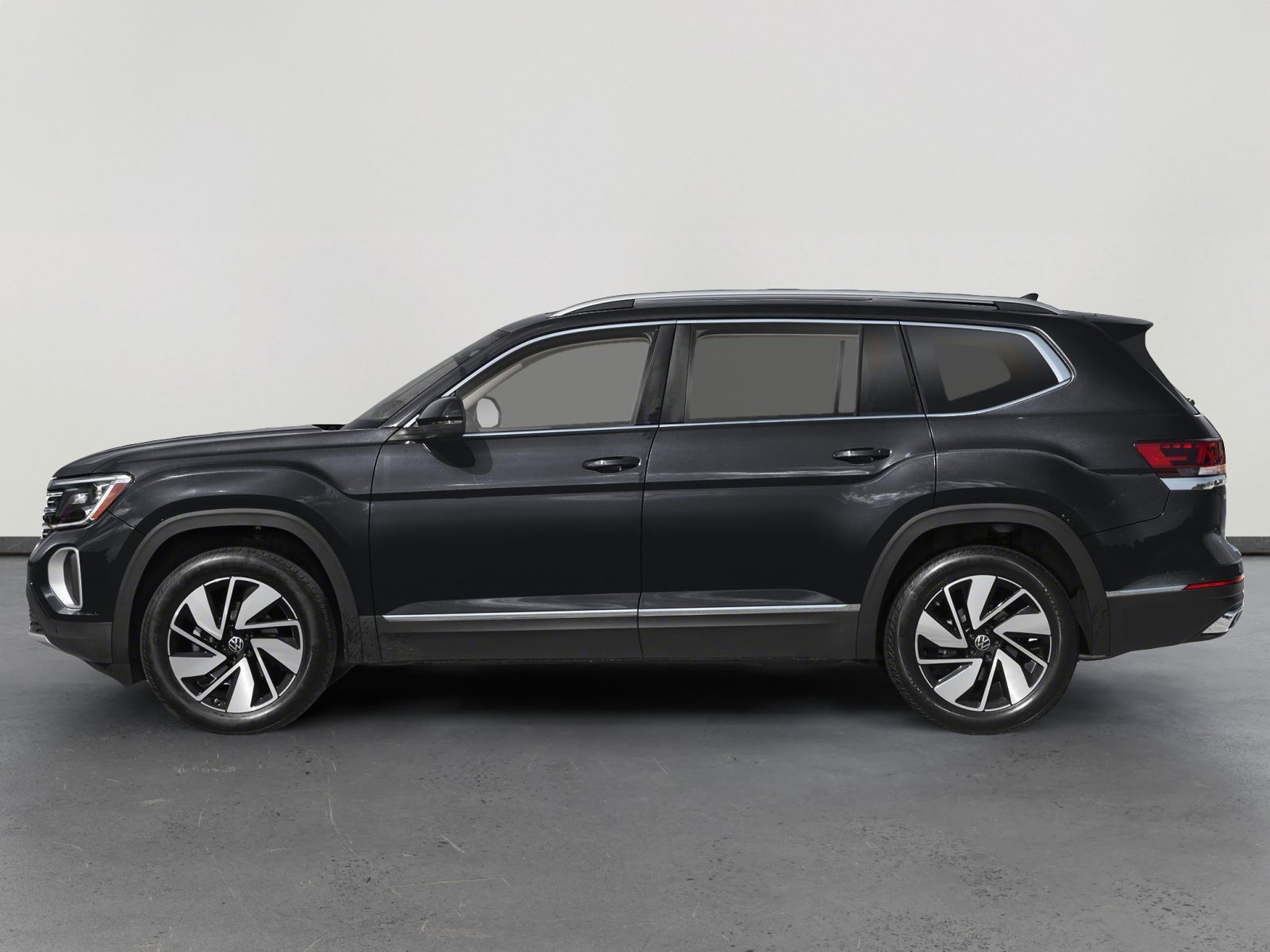 2026 Volkswagen Atlas SEL photo 2