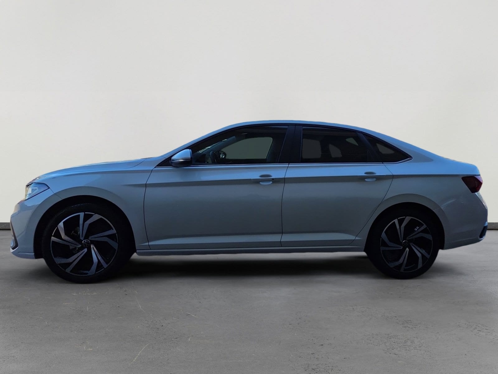 2025 Volkswagen Jetta SEL photo 2