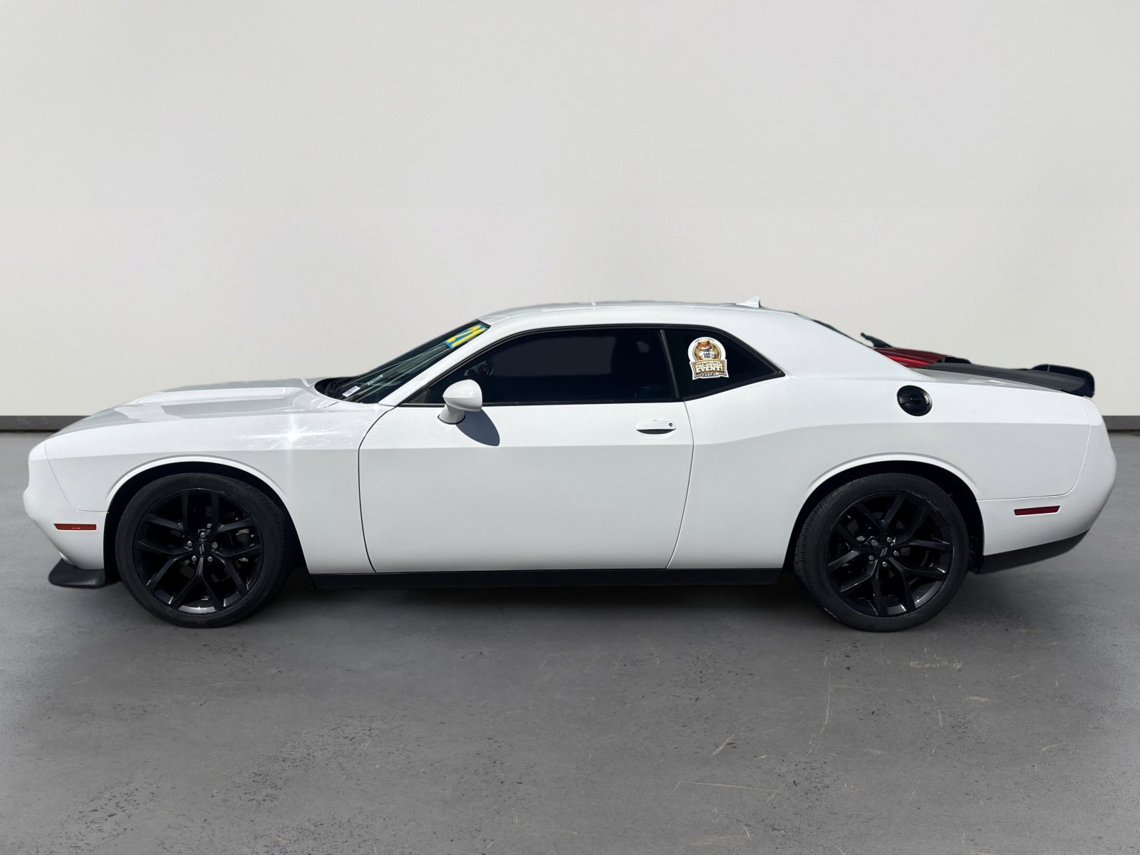 2021 Dodge Challenger GT photo 3