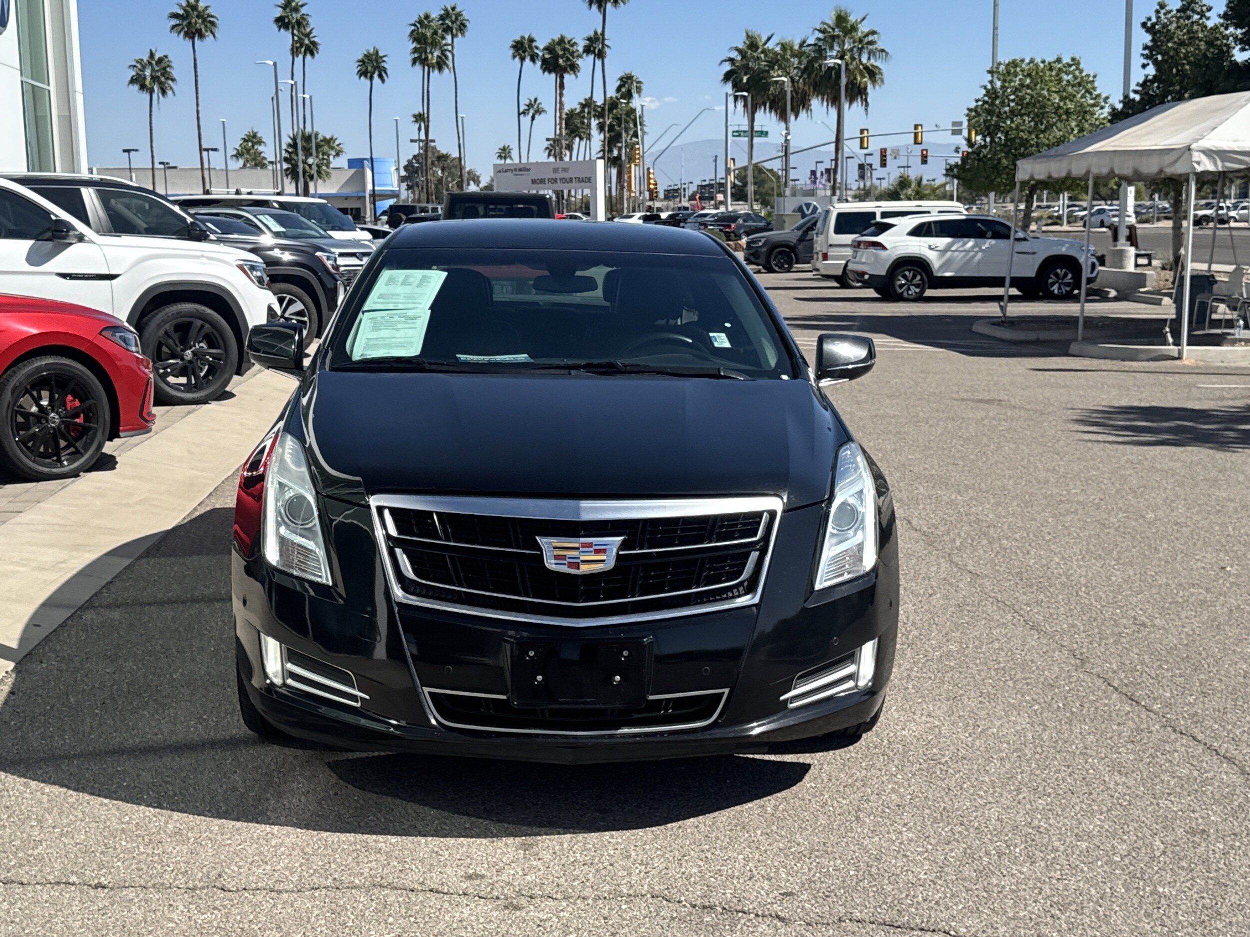 2016 Cadillac XTS Luxury photo 2