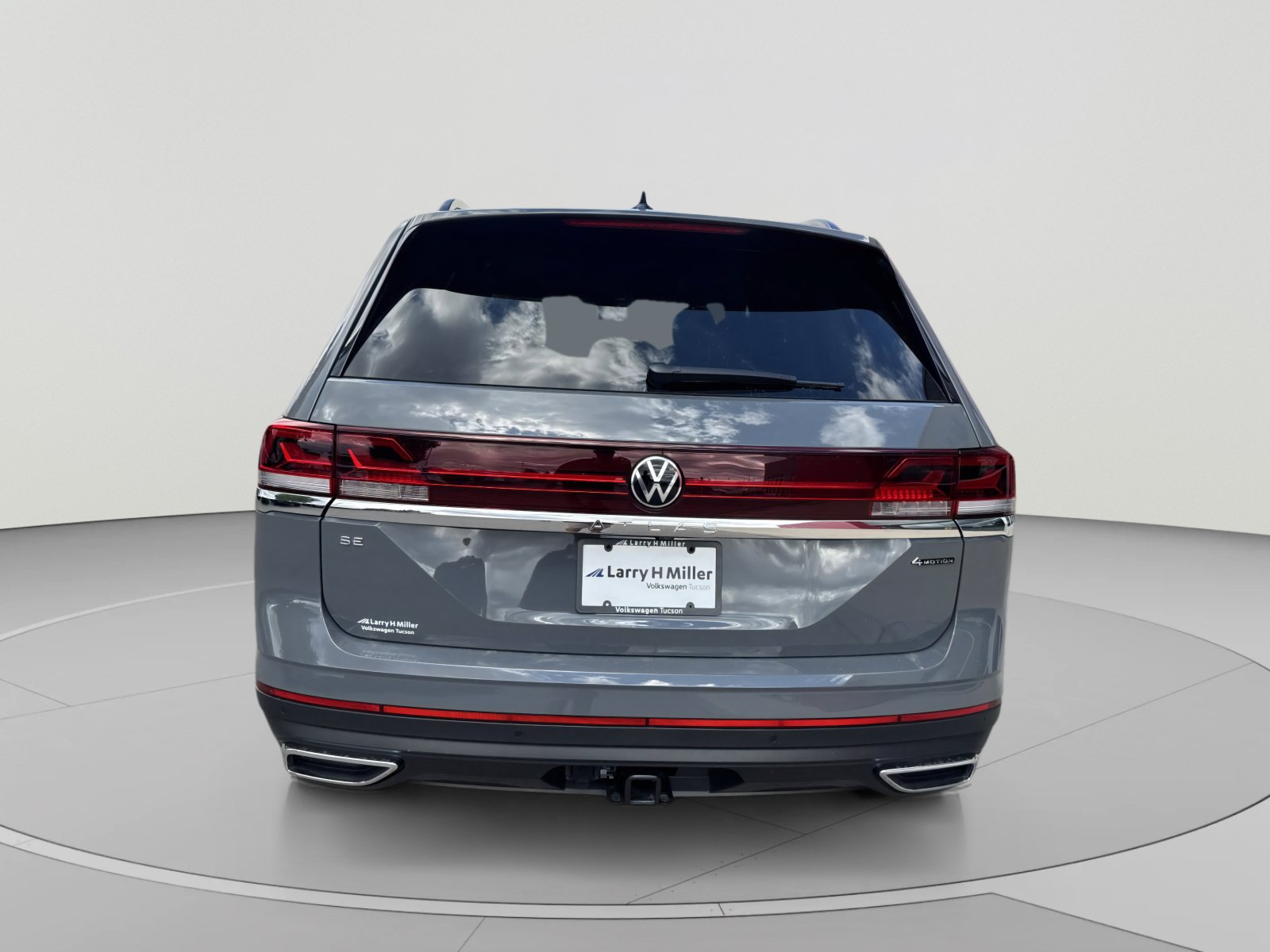 2026 Volkswagen Atlas SE w/Tech - Photo 6
