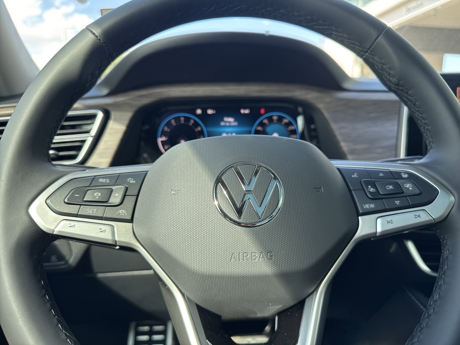 2026 Volkswagen Atlas SEL Premium R-Line - Photo 30