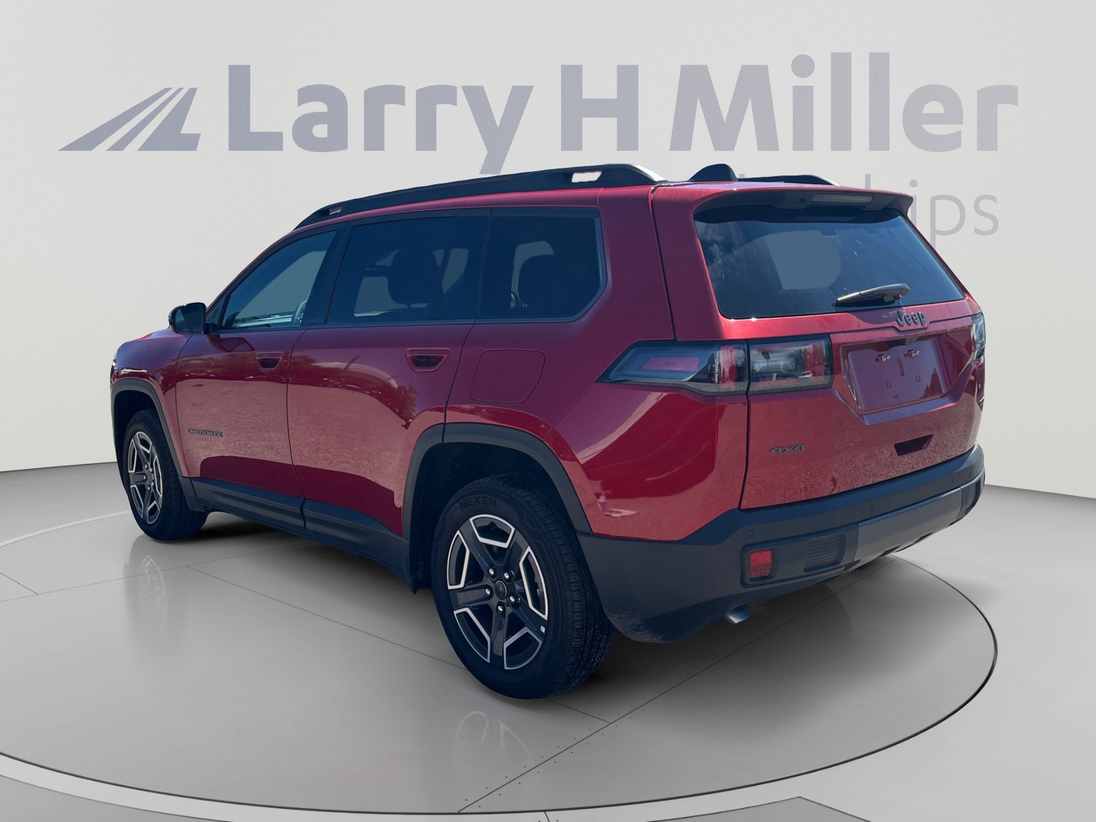 Used 2026 Jeep Cherokee Laredo SUV