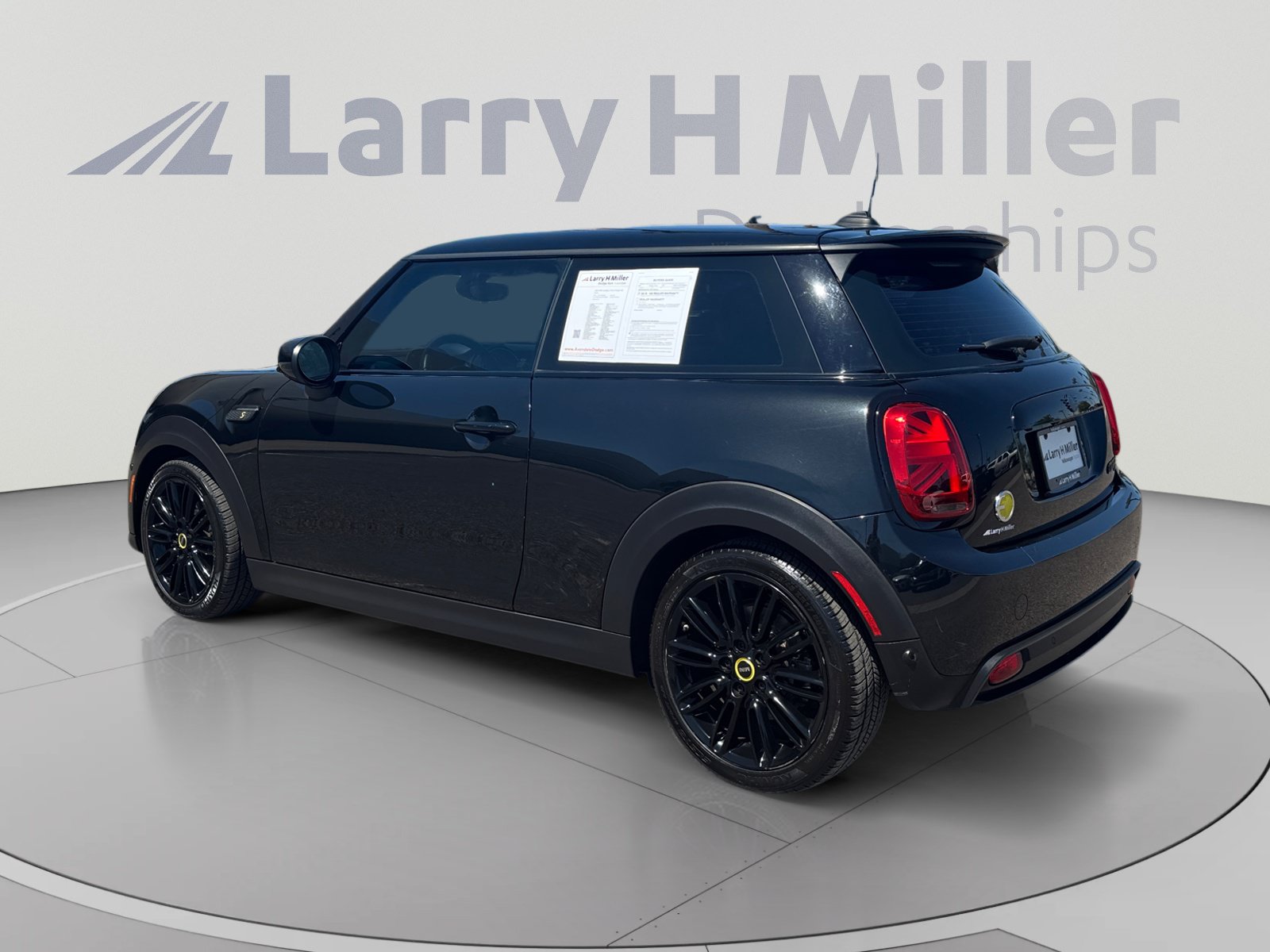 Used 2023 MINI Electric Hardtop 2 Door Cooper SE Signature Hatchback