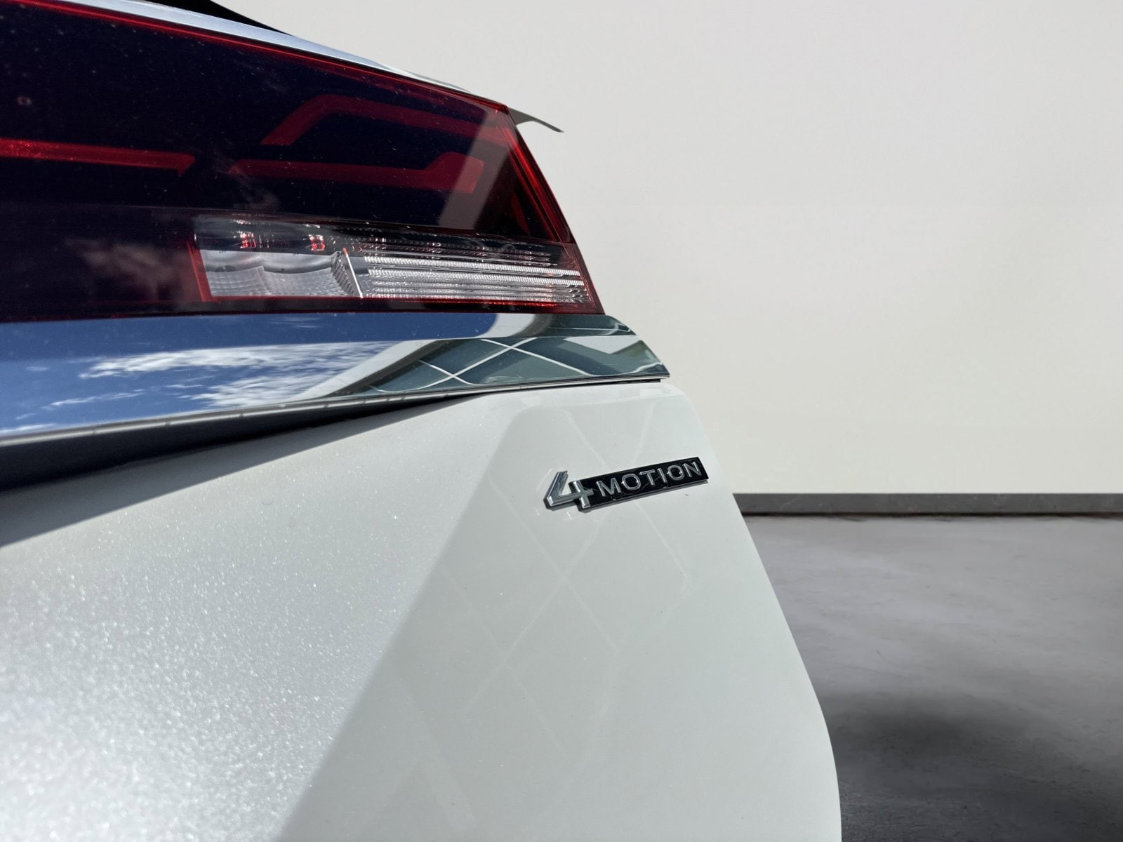 2026 Volkswagen Atlas SEL Premium R-Line - Photo 8