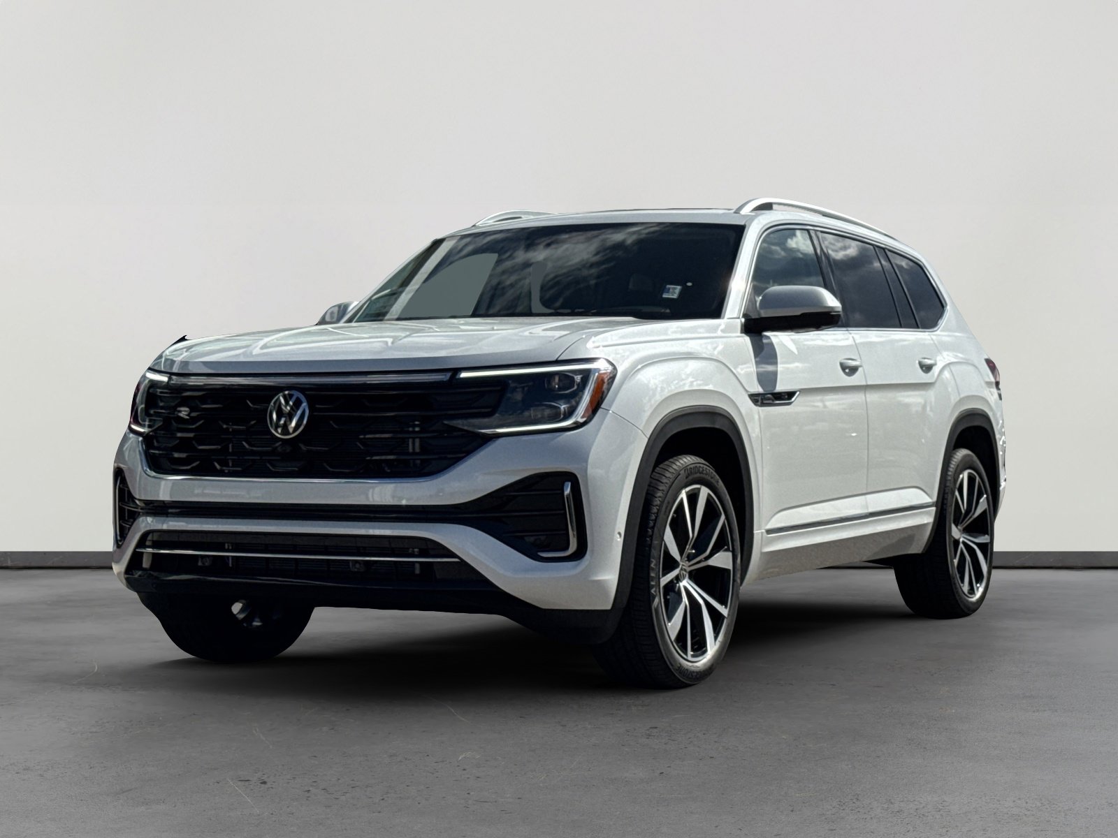 2026 Volkswagen Atlas SEL Premium R-Line's photo