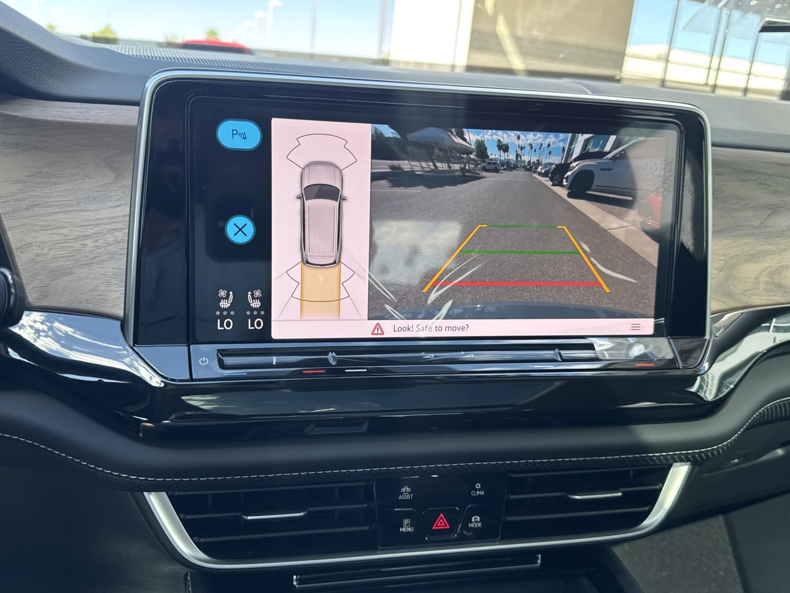 2026 Volkswagen Atlas SE w/Tech - Photo 28