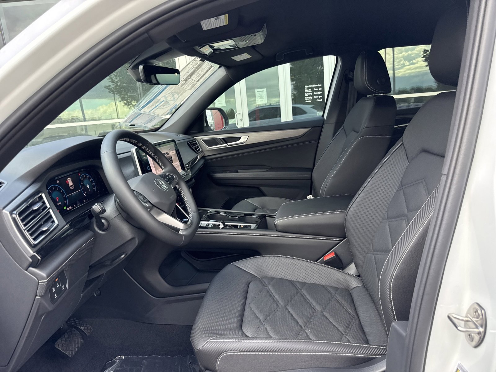 2026 Volkswagen Atlas Cross Sport SE w/Tech - Photo 12