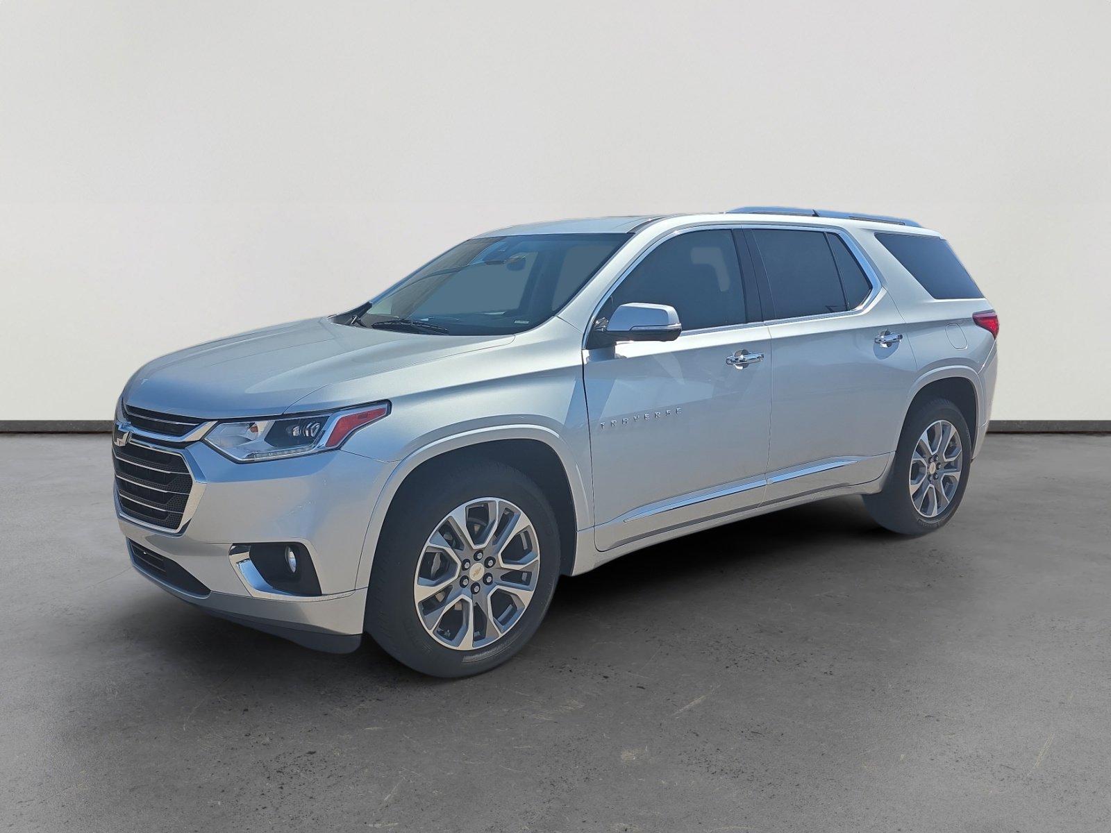 2020 Chevrolet Traverse FWD Premier's photo