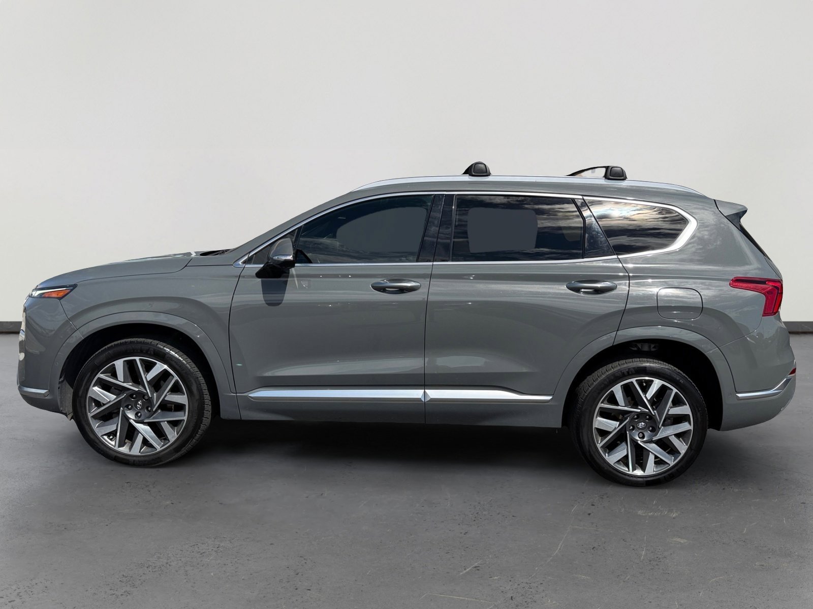 2021 Hyundai Santa Fe Calligraphy photo 2