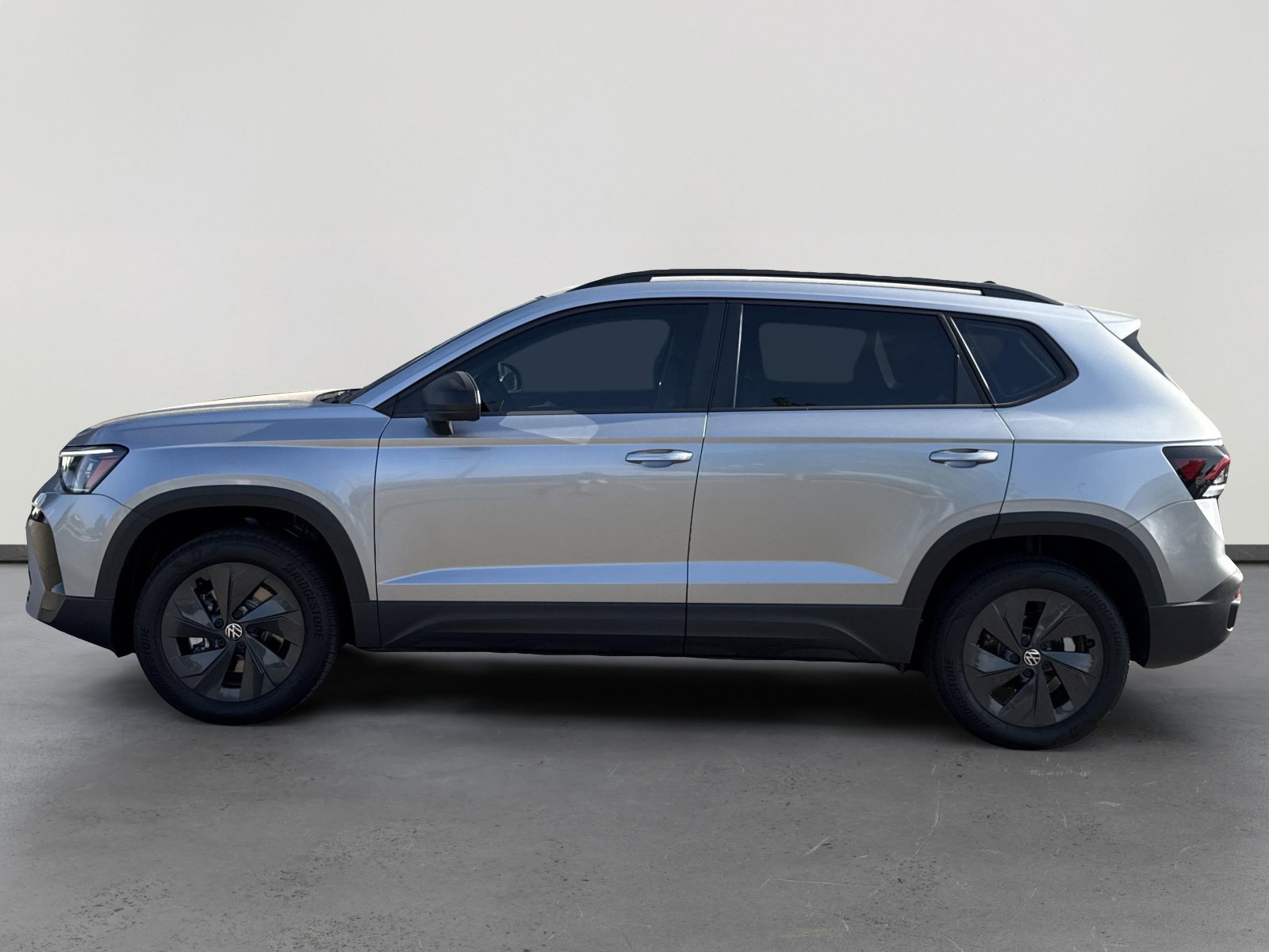 2025 Volkswagen Taos S photo 3