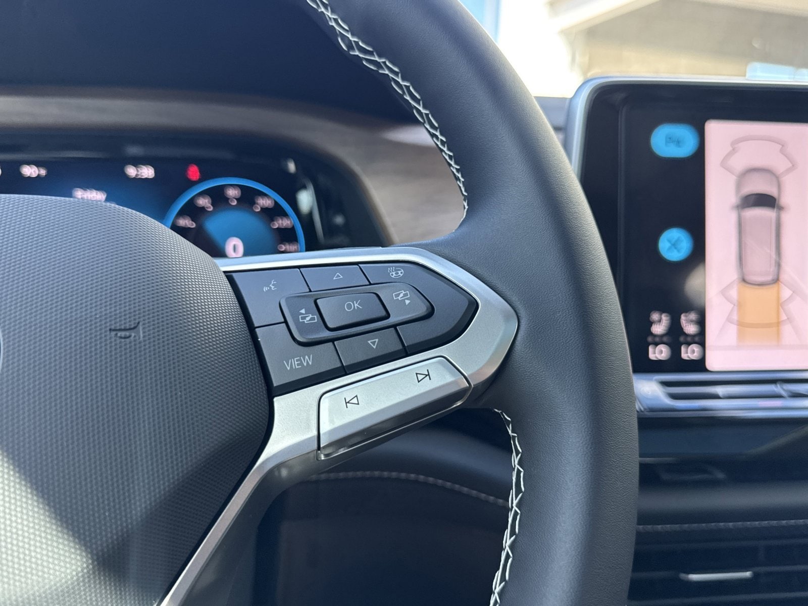2026 Volkswagen Atlas SE w/Tech - Photo 32