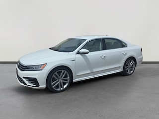 Used 2017 Volkswagen Passat R-Line w/Comfort Pkg Sedan Tucson, AZ