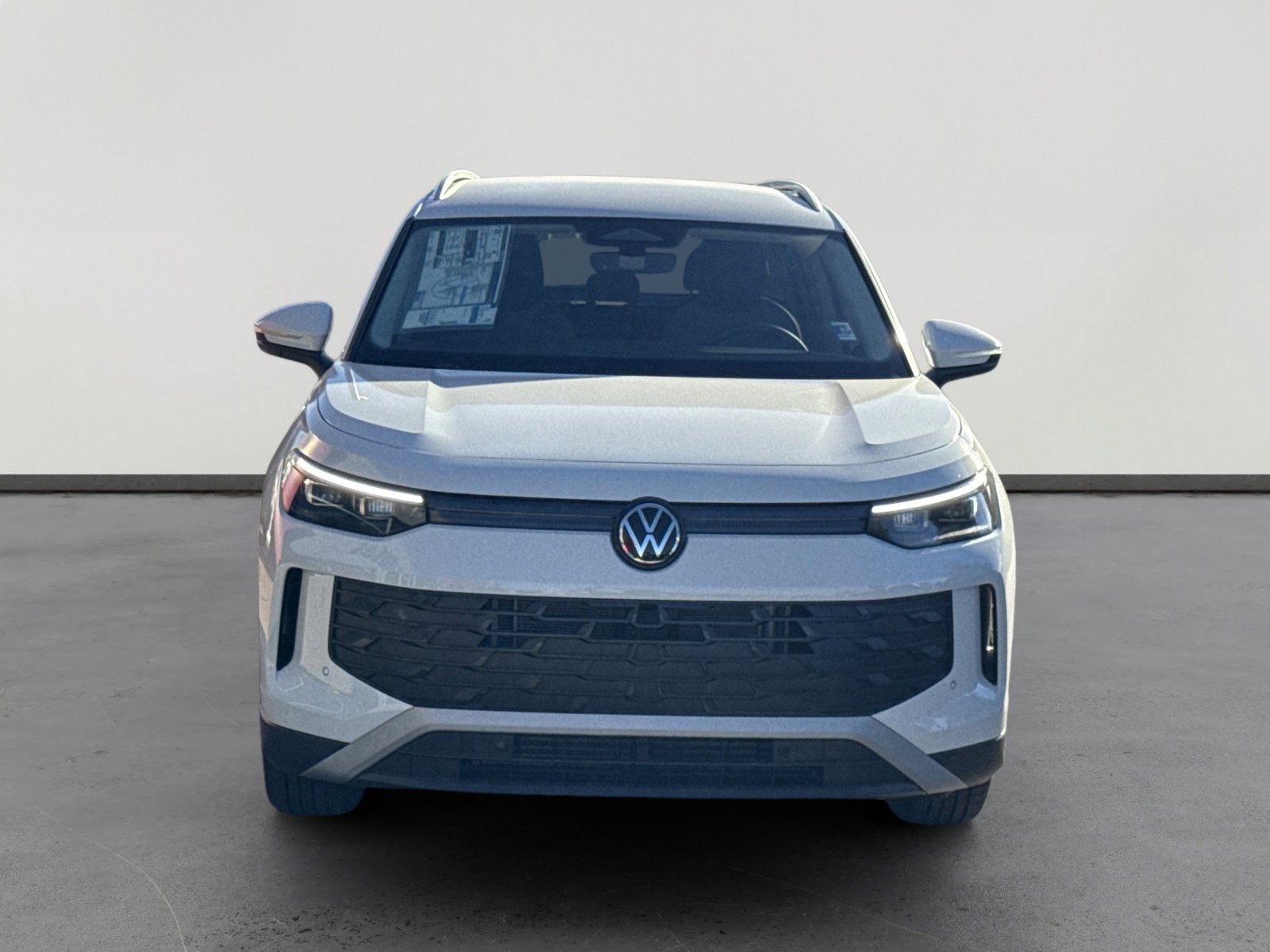 2026 Volkswagen Tiguan S photo 2