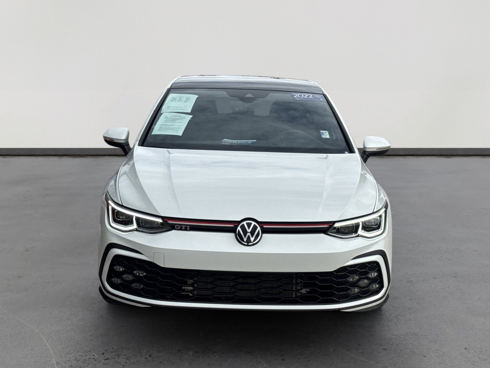 2022 Volkswagen Golf GTI SE photo 2