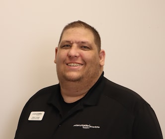 Staff member Joey Longo from ID_9a2e254e4494